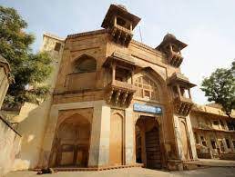 अकबर महल